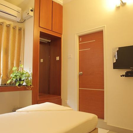 Our Nest Hotel Hyderabad Exterior photo