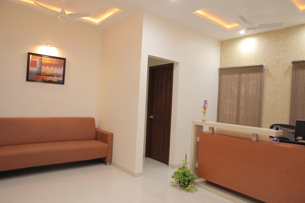 Our Nest Hotel Hyderabad Exterior photo